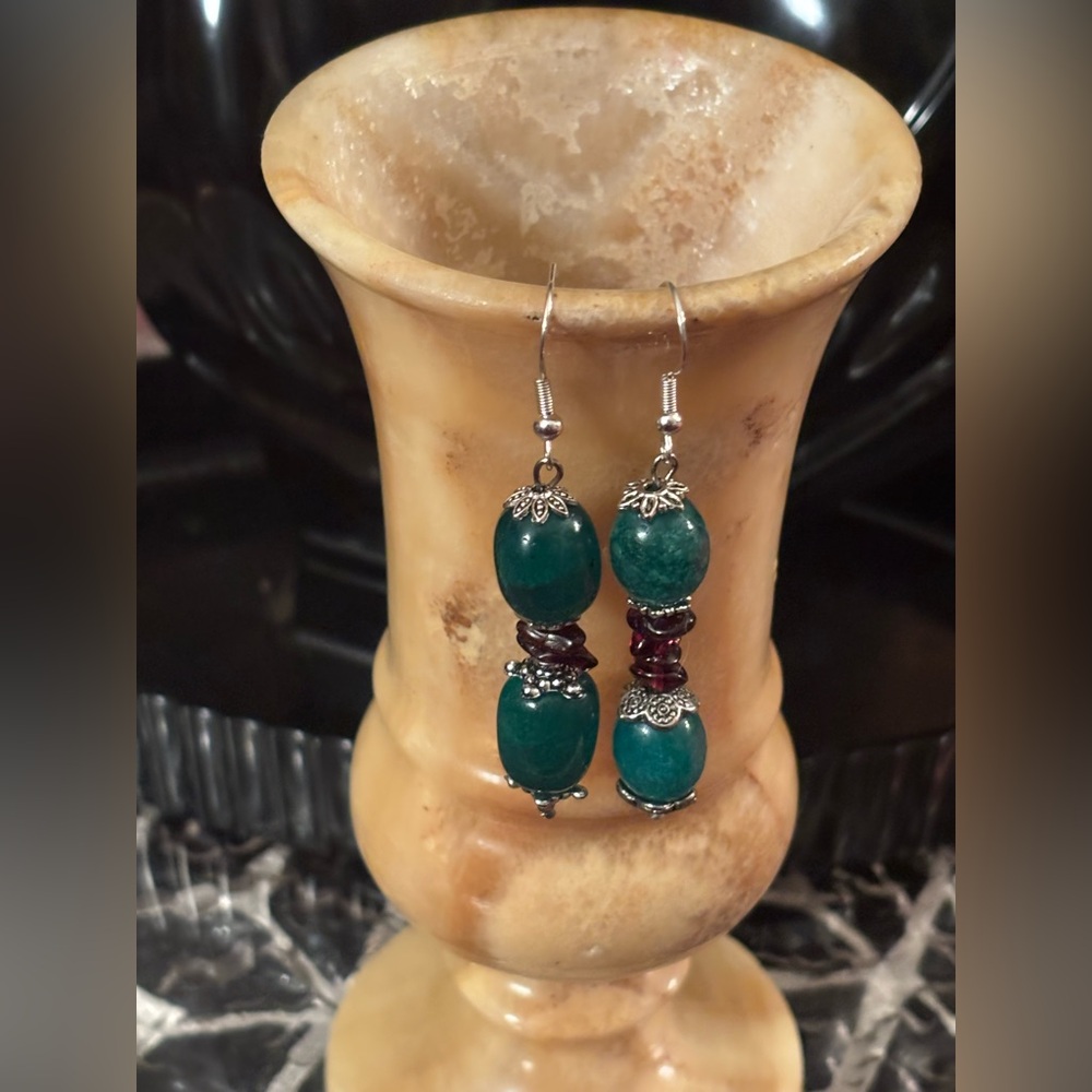 NWT Artisan Emerald & Garnet Dangle Earrings • In Bloom Collection • 925 Hooks - Picture 8 of 10